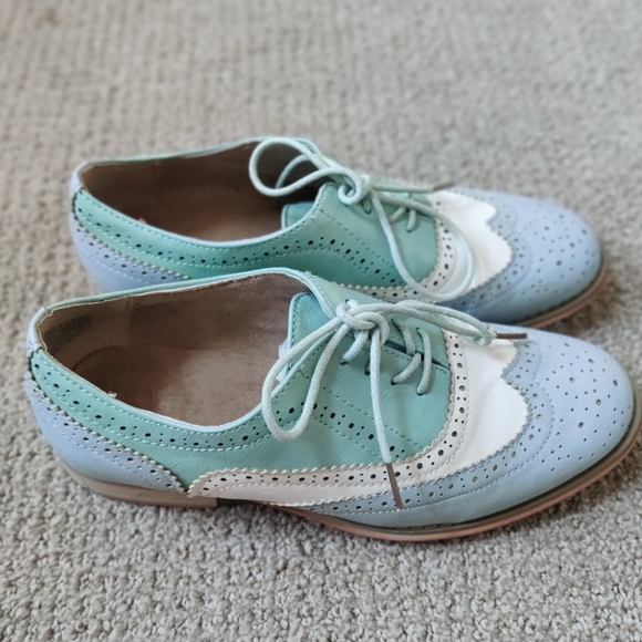 Wanted Babe Blue Saddle Shoes Size 7.5 - Picture 10 of 11